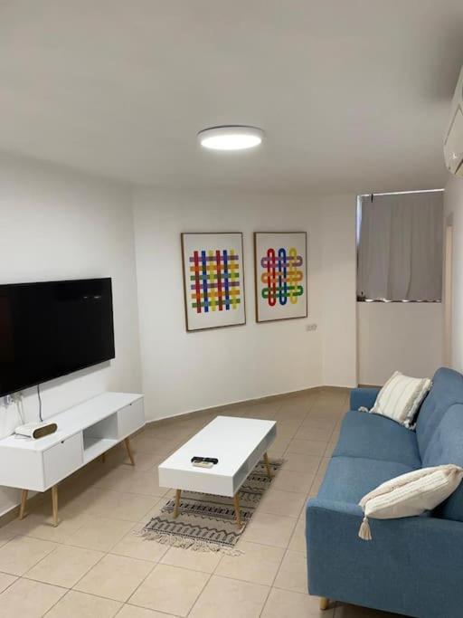 Dc Apartments - 2 Bedrooms Near The Beach Eilat Exterior photo